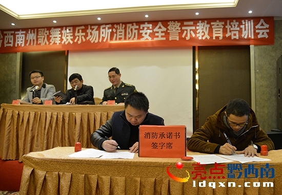 <a href=http://m.jiazuxingwang.com/ target=_blank class=infotextkey>ǭ</a>ʘF(xin)ӆZ2.jpg