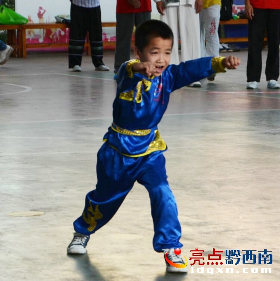 武術(shù)比賽.jpg