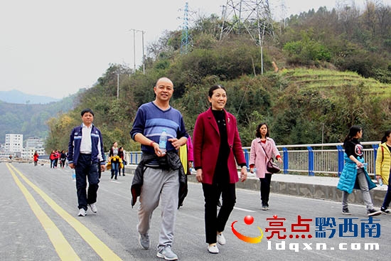 徒步場(chǎng)景 - 復(fù)件.JPG