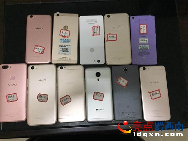 追回的11部被盜手機.jpg