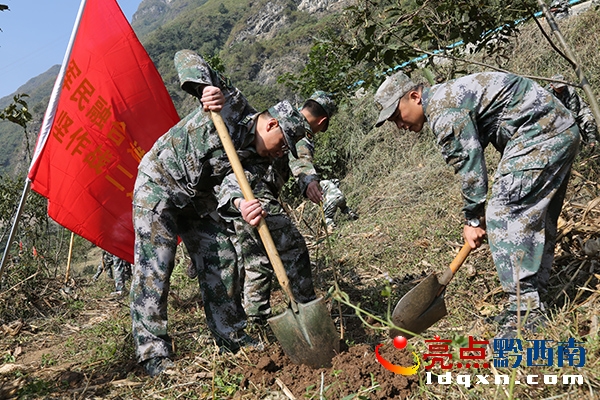 Dԓh䲿ίλһc(zhn)ʿd²ڿԘ䣩LH6A2696.JPG